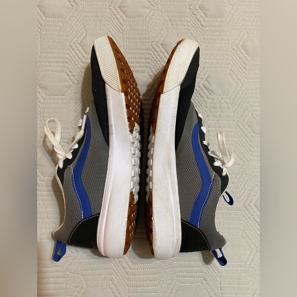 Vans Men’s Ultra Range Sneakers Black/ Gray with Blue detail Size 10.5 - Picture 6 of 9